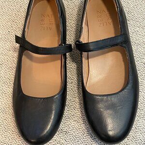 Black Leather Mary Jane Flats